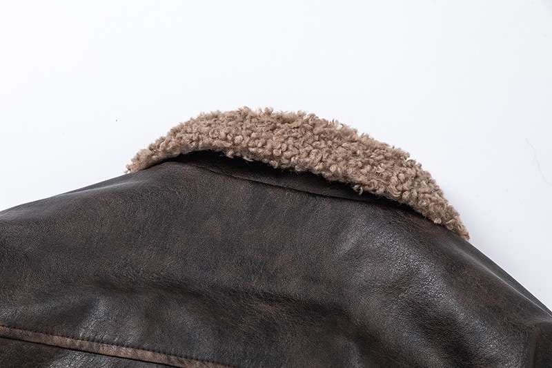 レザージャケット専門店 ボリュームカラー ムートンライダース