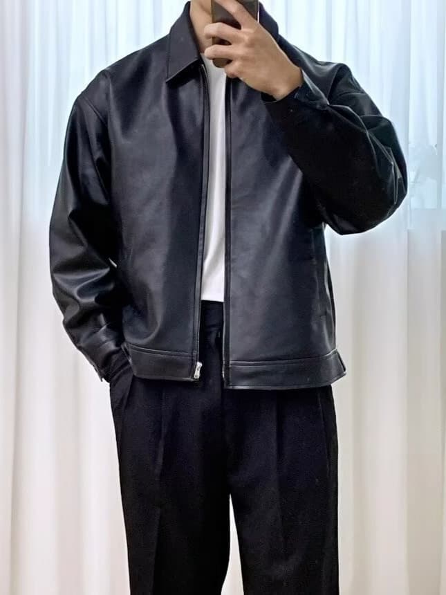 レザージャケット 上質な本革を使用したシンプルデザインのライダースジャケット