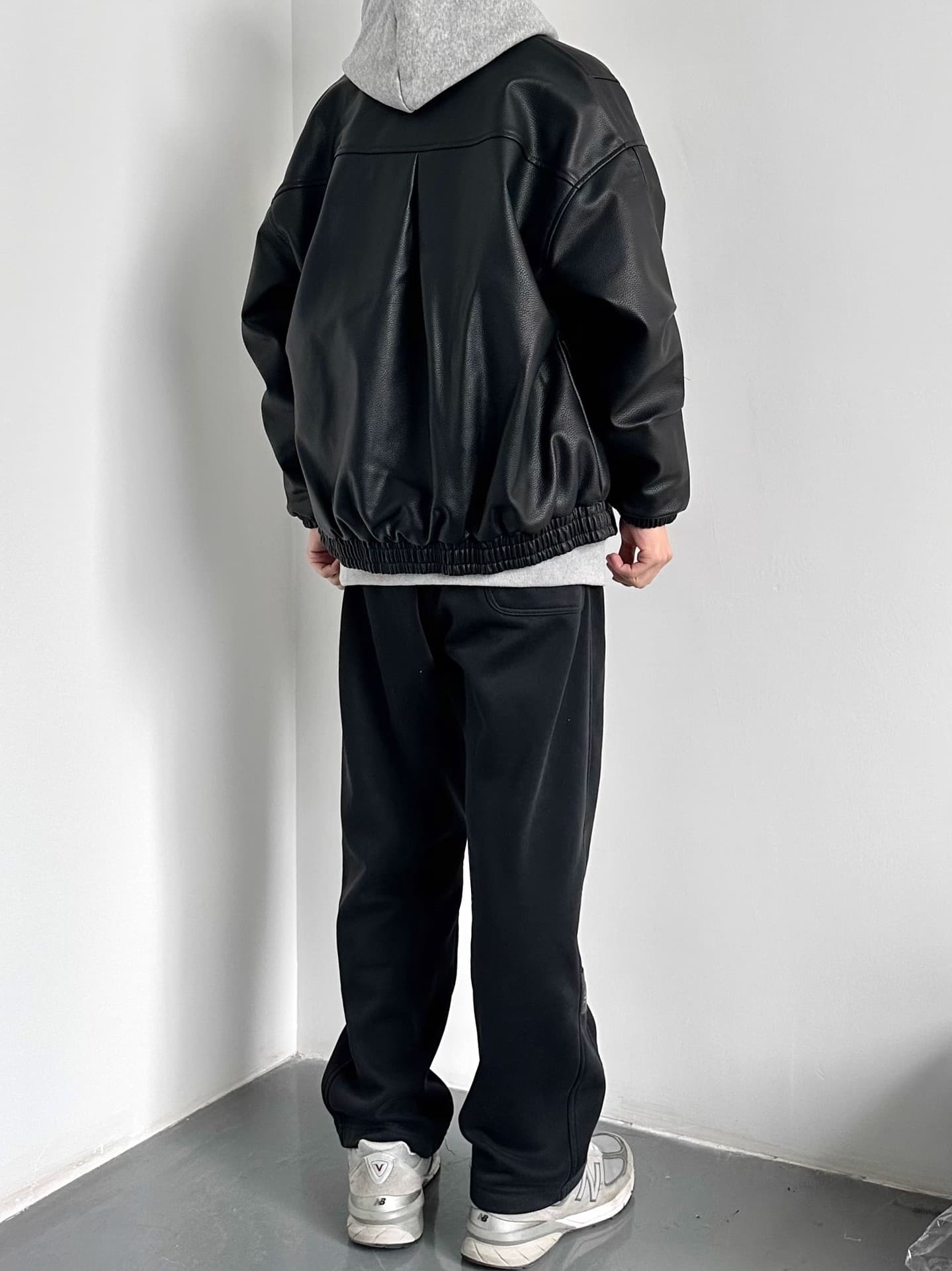 レザージャケット ゆったりシルエット襟スタンド型本革ライダースジャケット