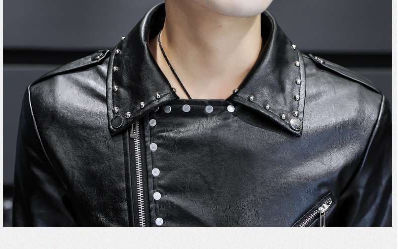 レザージャケット専門店 スタッズ装飾メタリックライダース