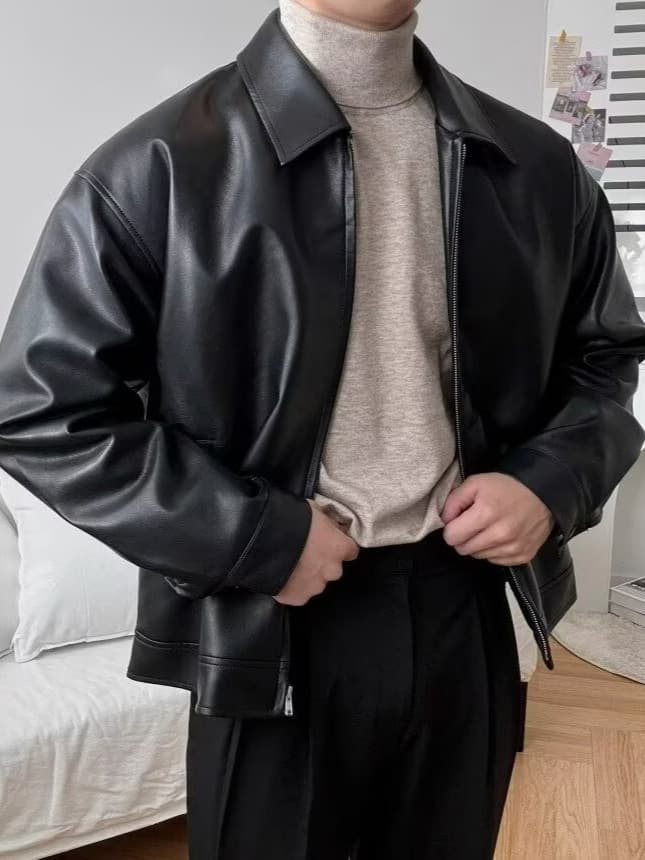 レザージャケット 上質な本革を使用したシンプルデザインのライダースジャケット