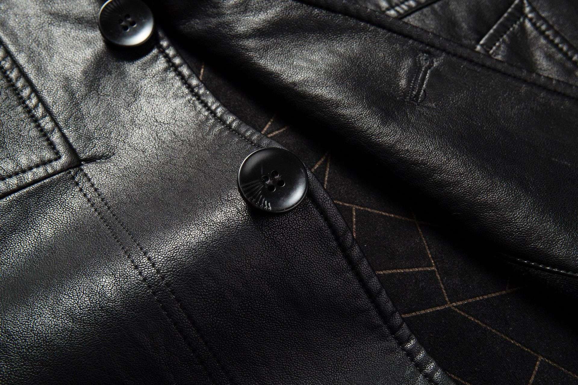 レザージャケット専門店 高級感漂う本革仕立てテーラードジャケット